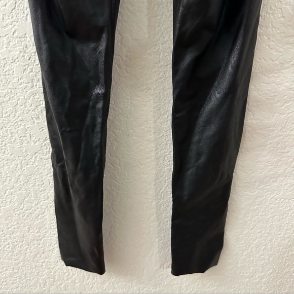 Commando Control Faux Leather Legging Women's Size Small - Picture 9 of 11